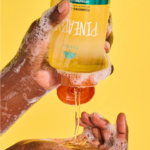 Gel de Baño Tree Hut Body Wash Pineapple - 532ml - Imagen 4