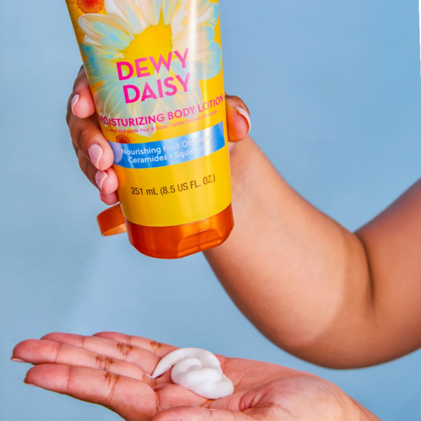 Loción Corporal Tree Hut Dewy Daisy - 251ml - Imagen 4