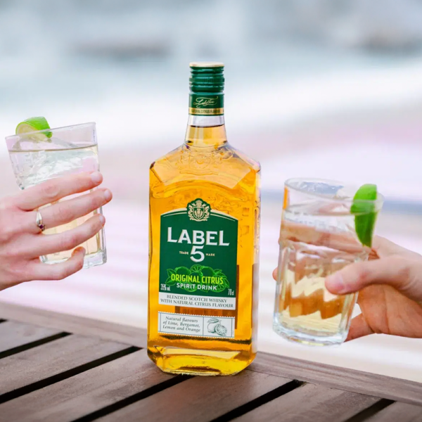 Licor Label 5 Original Citrus - 700ml - Imagen 2